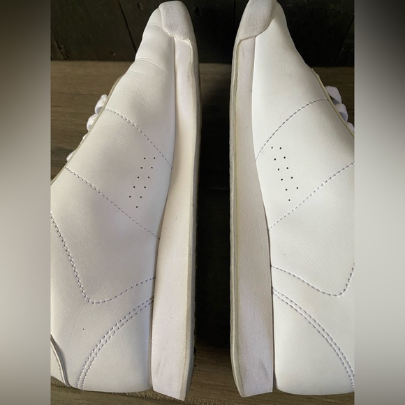 Reebok Princess classic white tennis shoes sneakers Size 8 - Picture 4 of 11